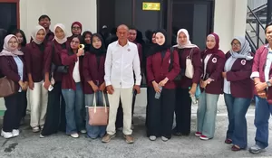 40 Mahasiswa Fakultas Hukum Universitas Mulia Belajar Proses Peradilan Pidana Langsung di PN Balikpapan