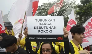 Ribuan Mahasiswa Masih Bertahan di Thamrin, Satu Hal Ini yang Mereka Tunggu dari Istana