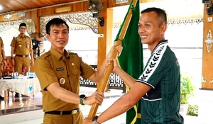 Fadhil Arief Lepaskan Persebri Batang Hari