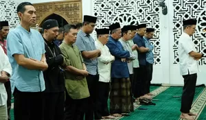 Safari Ramadhan Jadi Momentum Sinergi, Wagub Sani dan Bupati Fadhil Arief Hadir di Masjid Nurul Islam
