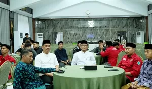 Pesan Bupati Fadhil Arief untuk Mahasiswa Menggema di Bukber HIMBARI