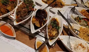 Rijsttafel, Jejak Peninggalan Hindia Belanda Yang Terus Hidup Di Masyarakat Indonesia