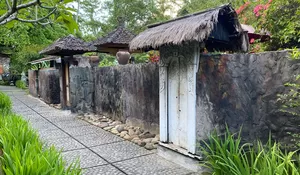 Dua Kolam Privat Espa Yeh Panes, Kenyamanan Eksklusif Pada Sebuah Pemandian Air Panas Di Tabanan, Bali