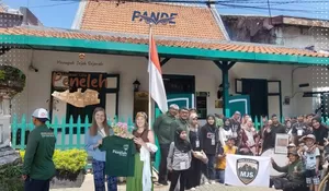 Suka Jalan-Jalan? Ayo Mengenal Jejak Sejarah Kampung Peneleh Bersama Komunitas MJS