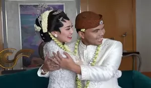 Thariq Halilintar Dan Aaliyah Massaid Resmi Menikah, Gelar Akad Dengan Adat Jawa Dan Mahar Rp26 Juta