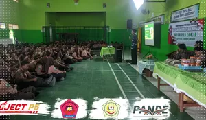 Kolaborasi SMPN 2 Kademangan Dan SMK Kesehatan BIM Blitar Dalam Eksplorasi Empon-Empon Untuk Proyek Kearifan Lokal