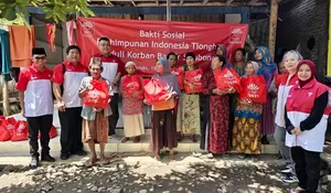 Perhimpunan INTI Adakan Baksos Peduli Korban Banjir di Situbondo, Kampung Halaman Novi Basuki