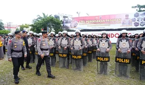 POLDA KALTIM APEL SERPAS PENGAMAN TPS DAN PENEBALAN KE POLRES