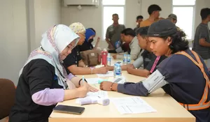 PEKERJA IKN DIIMUNISASI COVID