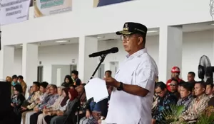 PJ GUBERNUR KALTIM TEKANKAN PENTINGNYA SMK3 DALAM APEL BULAN K3 NASIONAL 2025