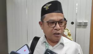 KOMISI II GELAR RDP DENGAN PENGUSAHA RITEL MODERN, BAHAS DAMPAK OSS DAN PRODUK KEDALUWARSA