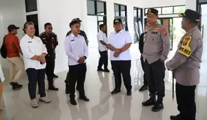 MUDYAT DAMPINGI KAPOLDA KALTIM TINJAU GEDUNG SPPG DI POLRES PPU
