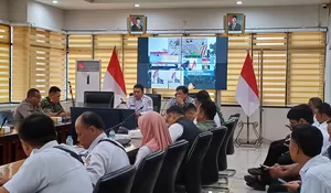 PEMKOT IMBAU WARGA TAK KIBARKAN BENDERA ONE PIECE JELANG HUT RI