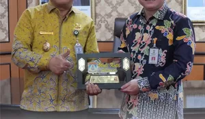 DPMPTSP BALIKPAPAN RAIH PENGHARGAAN DI BIDANG PENGAWASAN