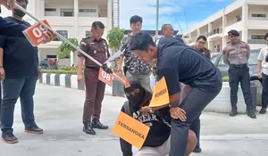 40 ADEGAN REKONSTRUKSI BUKA KRONOLOGI PENUSUKAN DI PENEGAK