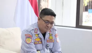 DISHUB KAWAL IMPLEMENTASI PERDA KTR DI TERMINAL DAN ANGKUTAN UMUM