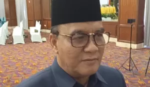 BPJS DAN SERAGAM SEKOLAH GRATIS DIPASTIKAN TETAP BERLANJUT