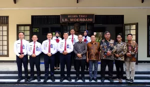 Matangkan SMP Kelas Program Khusus, Wali Kota Respati Ardi Studi Banding ke SMA Taruna Nusantara Magelang