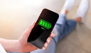 Apakah HP Tidak Boleh Dicas Sampai 100 Persen? Ini Penjelasan Ilmiahnya