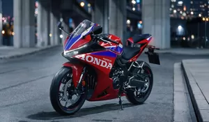 Honda CBR600RR Terbaru Dapat Sentuhan Fireblade, Apa Saja yang Berubah?