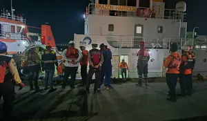 MV Khatulistiwa 8 Tenggelam di Tuban, 17 ABK Selamat, 1 Masih dicari