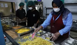 BGN Sebut Cara Potong Kol Di SPPG Bakal Di Awasi, Berikut Tujuannya 