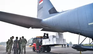 TNI Kirim 9,6 Ton material modifikasi cuaca percepatan penanganan karhutla di Kalsel