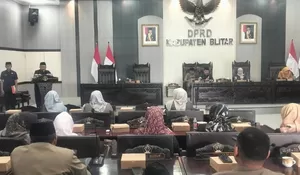 Rapat Paripurna DPRD Blitar, Bupati Rijanto Dorong APBD 2027 Lebih Efektif dan Transparan