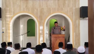 Polsek Wonotirto Perkuat Kedekatan dengan Warga Lewat Sambang Jamaah Masjid