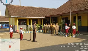 Polisi Hadir di Sekolah, Siswa SDN 1 Wates Blitar Dibekali Edukasi Kedisiplinan