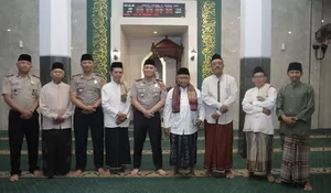 Patroli Subuh Rutin, Polres Blitar Perkuat Komunikasi dan Pelayanan kepada Masyarakat