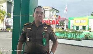 BB Kunci Belum Ada, Dua Tongkang Ore Nikel Bikin Tahap II Perkara Tambang Tertahan