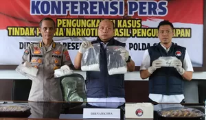 Polda Sultra Ungkap Peredaran 1.026 gram Sabu, Mahasiswa Asal Kolaka Diamankan di Kendari