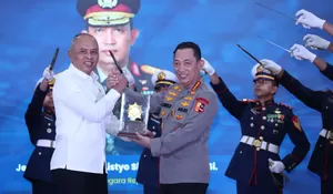 Kapolri Terima Adhi Bhakti Senapati, Jadi Motivasi Perkuat Sinergi Keamanan Siber