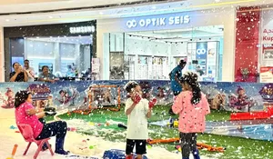 4 Ide Seru untuk Isi Liburan Sekolah, Playdate Bareng Teman di Mall