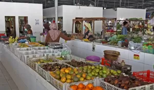 Pemkot Surabaya Gelontorkan Rp 20 Miliar untuk Revitalisasi 16 Pasar Tradisional