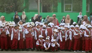 Ihar Rela Cuti Tiga Hari Demi Persiapkan dan Antar Anak Hari Pertama Masuk Sekolah