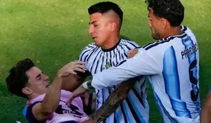 Kericuhan Final Piala Dunia 2026, Roberto Ayala Terekam Diduga Memukul Dani Olmo di Tengah Lapangan