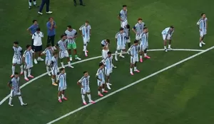Kalah Dramatis dari Timnas Spanyol, Gestur Pemain Argentina di Podium Piala Dunia 2026 Picu Kritik