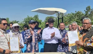 Inovasi Pertanian ITS Diborong Kementan, dari Traktor Listrik hingga Alat Panjat Kelapa