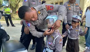 Dalam Rangka Hari Anak Nasional, Ditlantas Polda Sultra Edukasi Murid TK Budaya Tertib Berlalu-lintas Sejak Usia Dini di Taman Lalu-lintas Polda Sultr