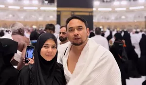 Momen Meisya Siregar dan Bebi Romeo Jalani Umrah di Bulan Ramadhan, Ungkap Keinginan Berhaji Lagi