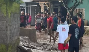 Akses Jalan dan Pemukiman di Panti Jember  Terdampak Banjir Lumpur