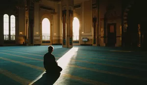 10 Kata - Kata Malam Lailatul Qadar Penuh Makna dan Doa, Cocok untuk Caption Unggahan Media Sosial 10 Hari Terakhir Ramadhan