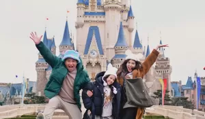 Gading Marten dan Gisella Anastasia Kompak Temani Gempi saat Liburan di Disneyland Tokyo, Warganet: Mereka Keren...