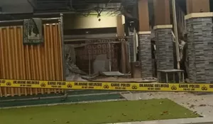 Heboh! Ledakan di Masjid Pesona Regency Patrang, Jember Kejutkan Jemaah Tarawih, Plafon hingga Lemari Hancur