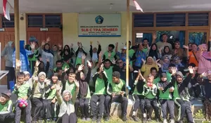 Antusias, Ratusan Siswa SLB-C Tunagrahita TPA Jember Mengikuti Simulasi Tanggap Darurat Bencana yang Digelar PMI Jember