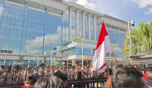 5 Fakta Demo 21 April 2026 di Kantor Gubernur Kaltim, Massa Tuntut Rudy Mas’ud Mundur hingga Respons DPRD