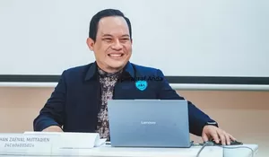 Faank Vokalis Band Wali Jalani Ujian Proposal Tesis, Bukti Sosok yang Tak Henti Berkembang meski Sudah Terkenal