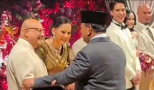Prabowo Subianto Hadiri Resepsi El Rumi dan Syifa Hadju, Ahmad Dhani Ungkap Hal Lucu Terkait Presiden Tapi Bikin Dongkol Pada El